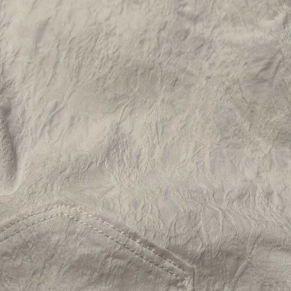 Simply Vera White Textured Shorts- Size 16 - Picture 3 of 3